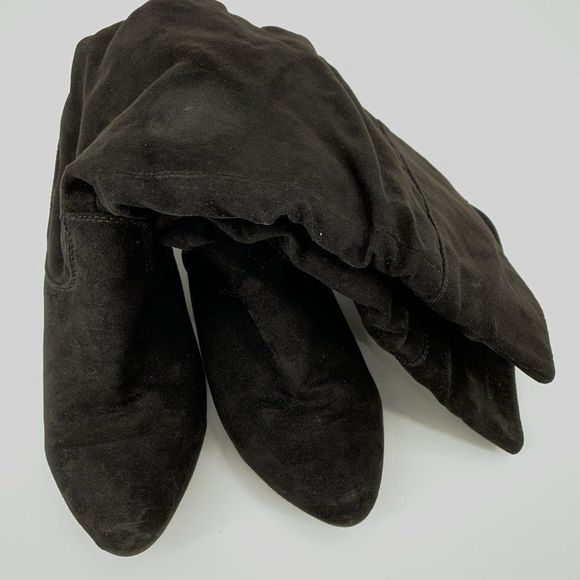 Report Womens Size 7 Flat Boots Faux Suede Vegan Sock Style Shaft 0848 Black - Picture 6 of 10